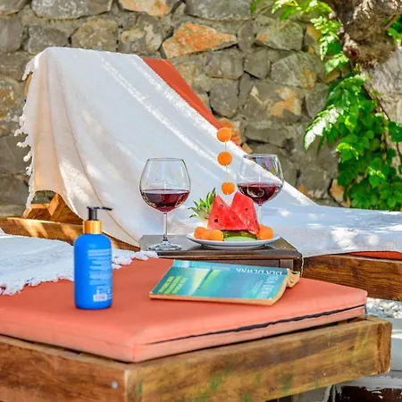 بيت للعطل Nergis Tatil Evi فتحية