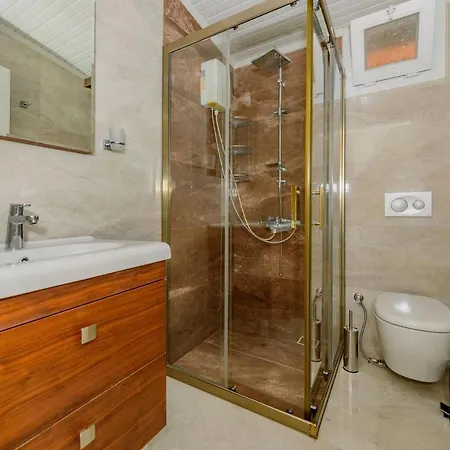 Nergis Tatil Evi بيت للعطل *
