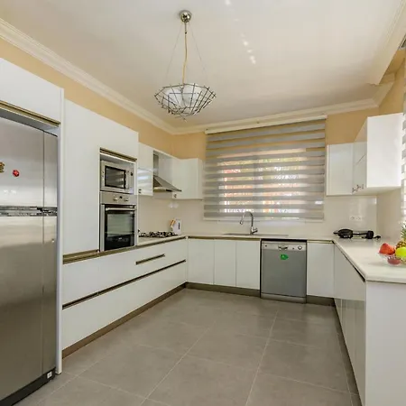 Nergis Tatil Evi بيت للعطل *